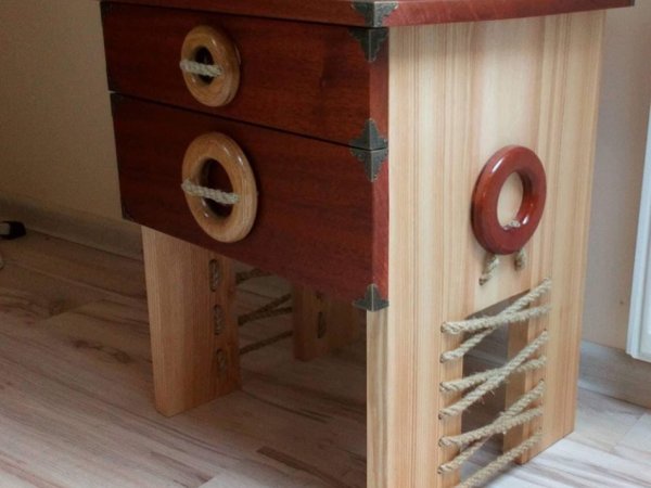 Naktine spintele - For interior