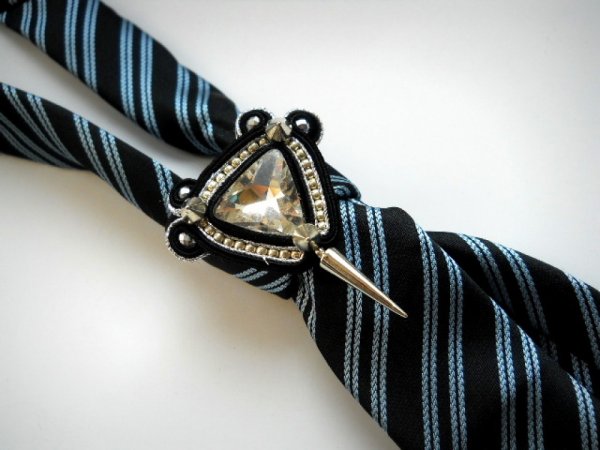 Sagės "Tik vyrams" - Soutache
