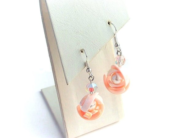 Complect with Rose and Pearls 2