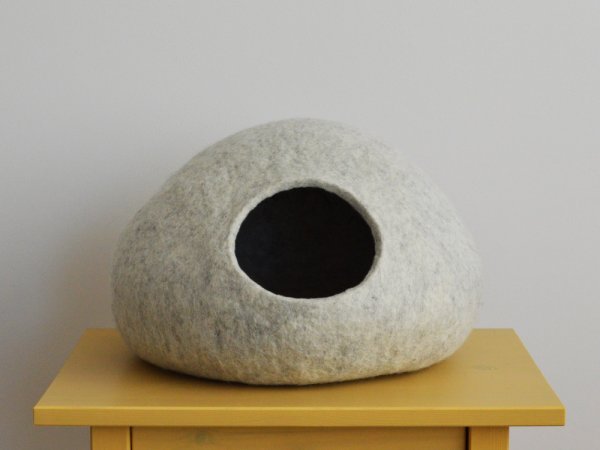 Light grey color cat bed 2