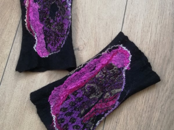 Veltos riešinės  "Juoda-violetinė-ružava" 1