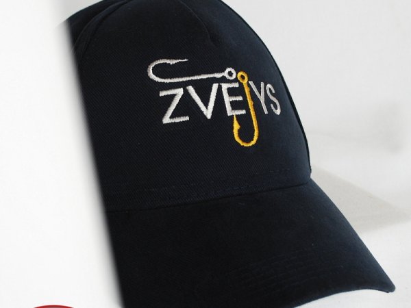 Dovana žvejui - siuvinėta kepurėlė 1