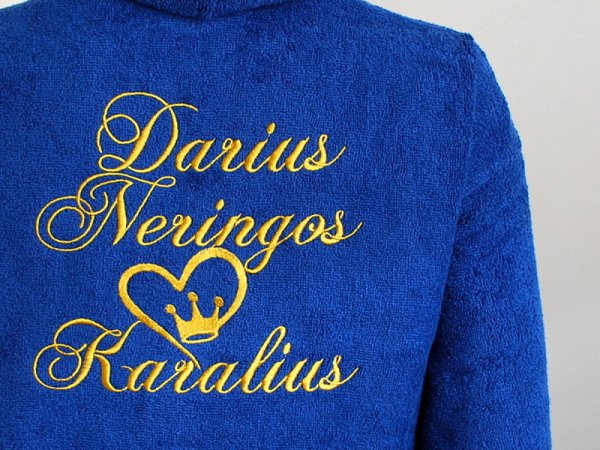 Siuvinėtas medvilninis chalatas - Širdies Karalius 1