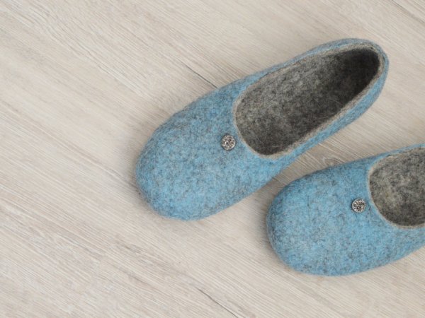 Felted women's house shoes Blue 2