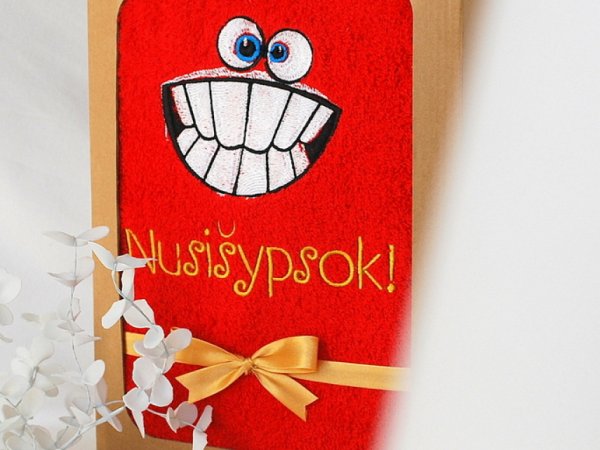 Nusišypsok! Smagus siuvinėtas rankšluostis dienos pradžiai! 2