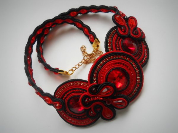 vėrinys "Siam red" 2