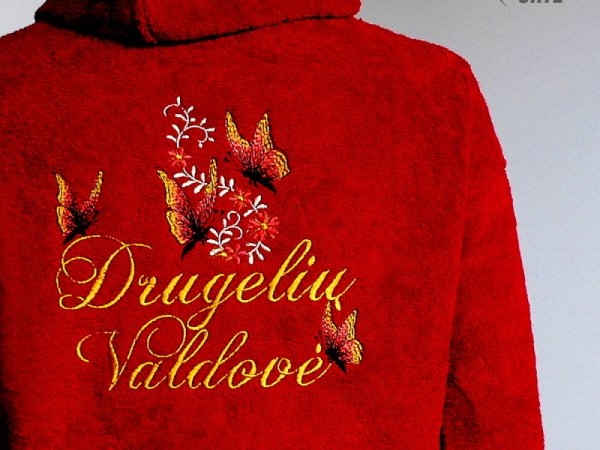 Siuvinėtas medvilninis chalatas su drugeliais - Drugelių valdovė 1