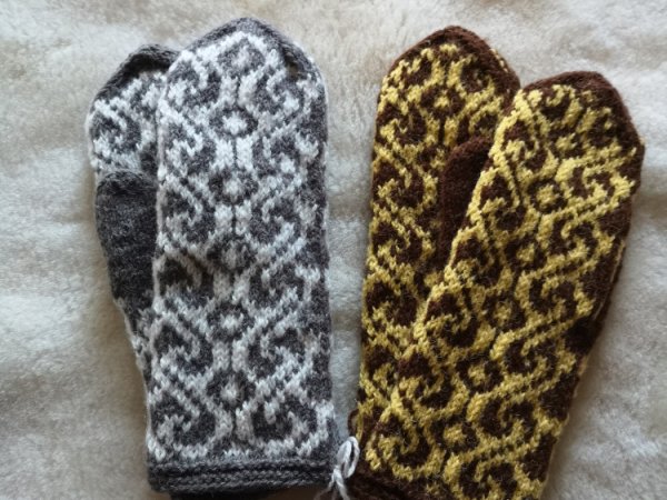 kumstines vilnones pirstines - Gloves & mittens