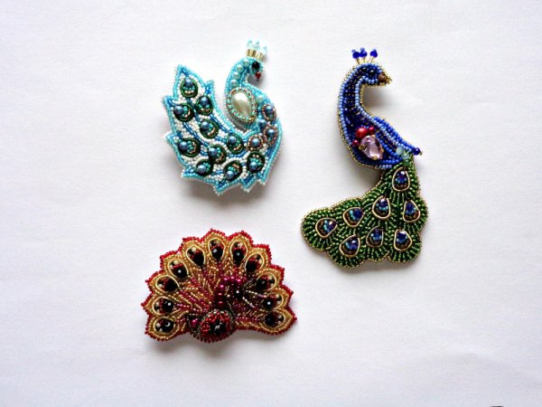 Sagės Povas - Brooches