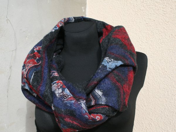 Veltas šalikas ,,GELĖTASIS ,, 3