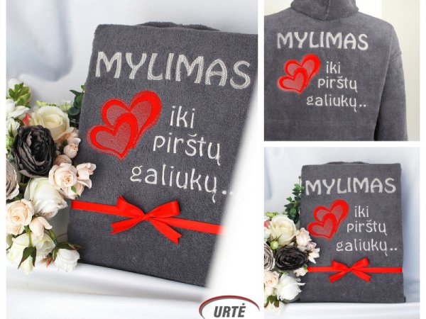 Siuvinėtas chalatas su raudonomis širdimis 3