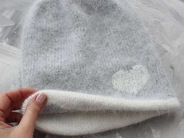Dviguba kepurė - Hats