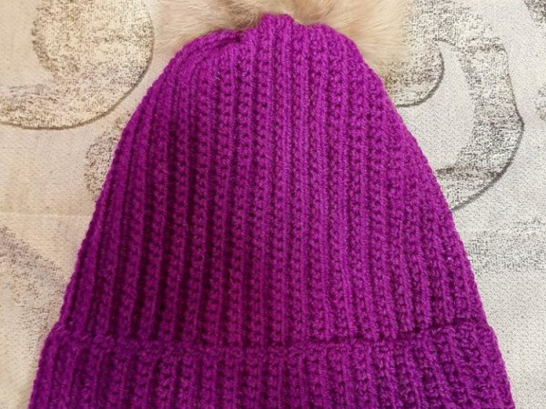 Nerta violetinė spalva Nr.2 - Hats 