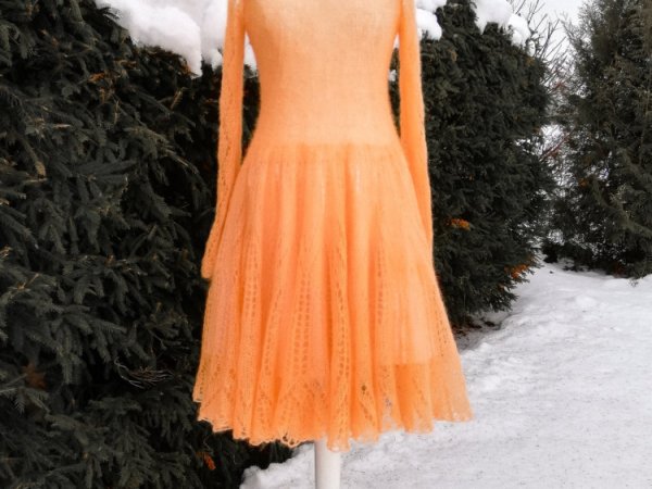 Oranžinė - Dresses