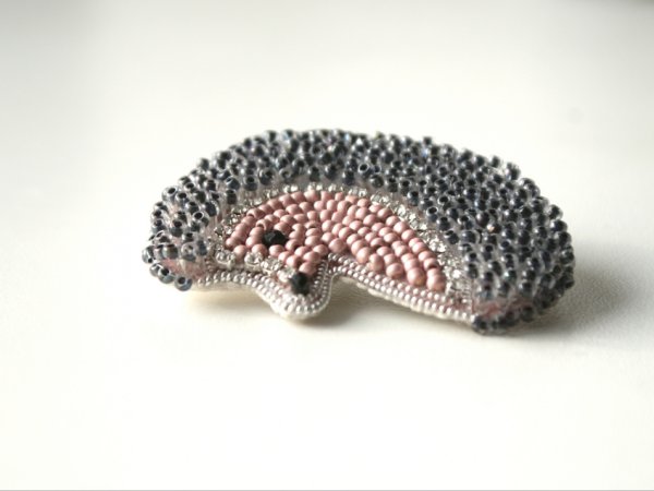 Sagė Eziukas - Brooches