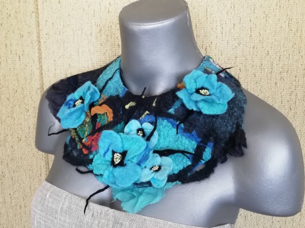 Veltas papuošalas-apykaklė"Augustė" - Necklaces