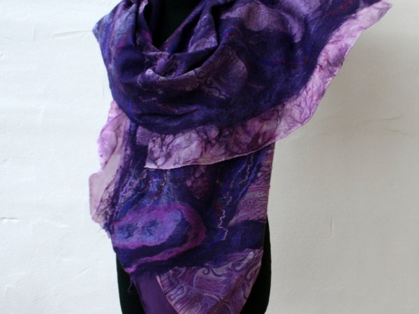 Veltas  šalikas ,, VIOLETINIS VĖJAS,, - Scarves & shawls