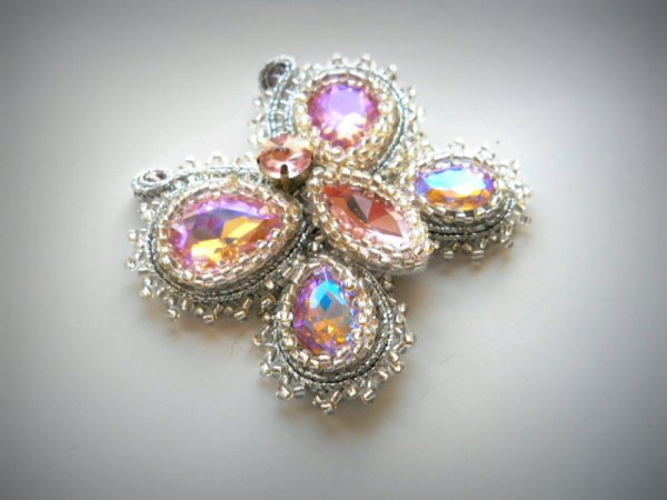 Sutažo drugelis pink ab - Soutache