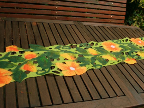 Veltas stalo takelis ,,PRIMULĖS,, - Tablecloths & napkins
