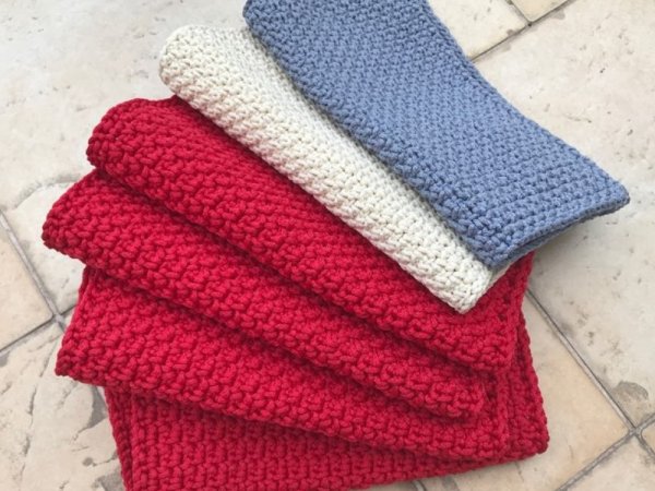 Stalo padėkliukas 30*37 3