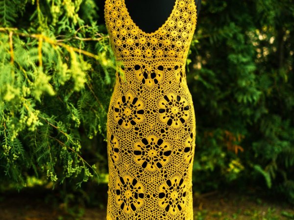 Geltona - Dresses