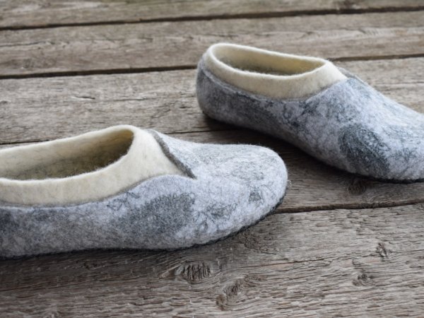 Tapytos plunksnos - Shoes & slippers