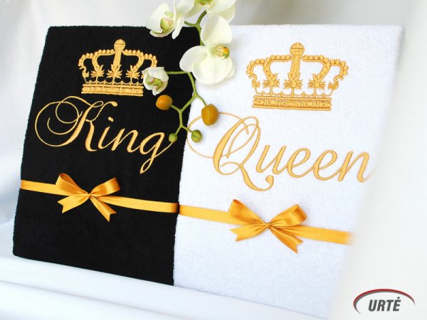 Siuvinėti chalatai porai - King ir Queen 2