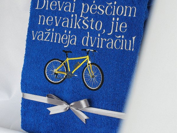 Dovana dviratininkui - siuvinėtas chalatas 2