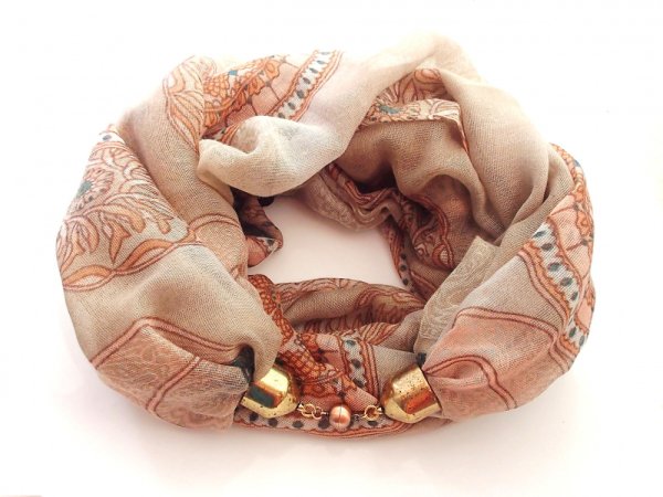 Scarf "Caramel" 2