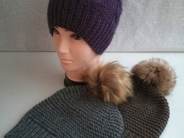 Vilnonės kepurės - Hats