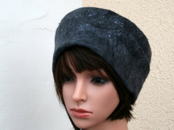 Velta kepuraitė ,,SUTEMOS ,, - Hats