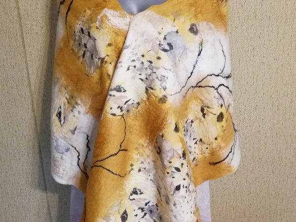 Veltas šalis " Saulėta diena" - Wraps & cloaks