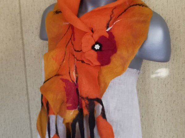 Veltas šalikas su sage "Lapkritis" - Scarves & shawls