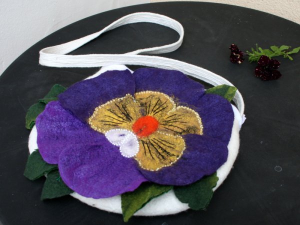 Velta rankinė ,,VIOLETINĖ NAŠLAITĖ ,, - Handbags & wallets
