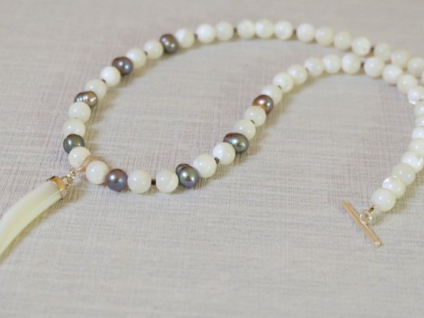 Brochure "Summer Remembrance ..." - Necklace