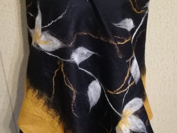 Veltas šalis "Aukso dulkės" - Wraps & cloaks