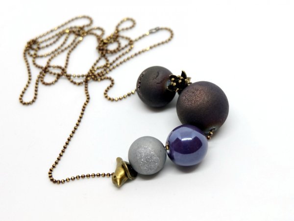  Minimalist necklace with agate 2