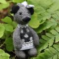 Wool brooch Dotted bear - Brooches - felting