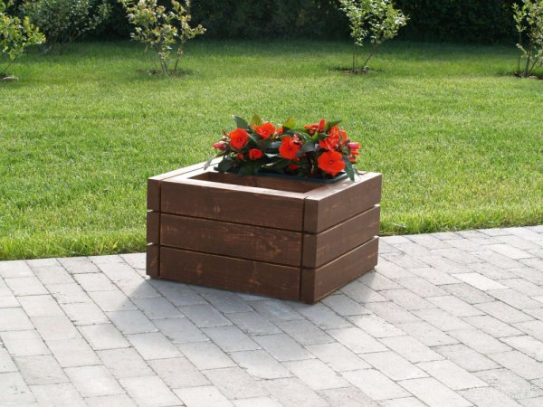 wooden outdoor pots 2