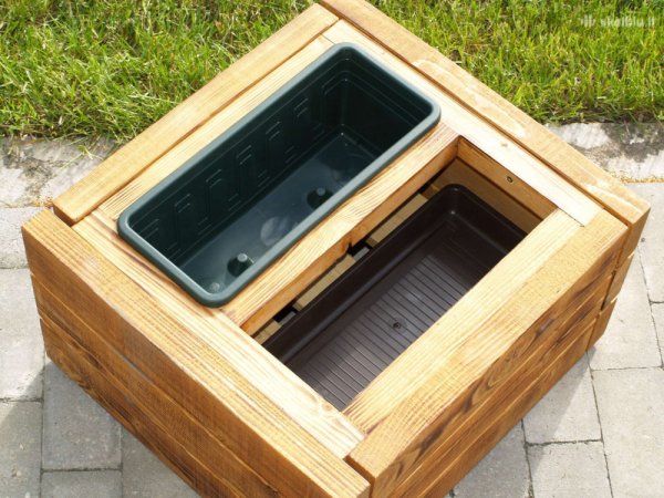wooden outdoor pots 3