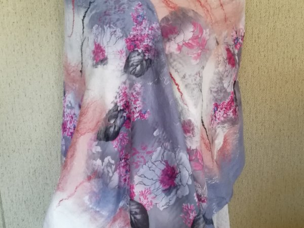 Veltas šalis "Hortenzijos" - Wraps & cloaks