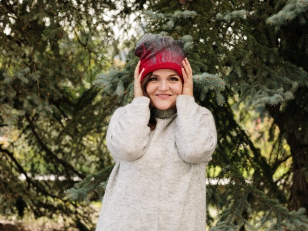 Velta kepure raudono pilko derinys - Hats