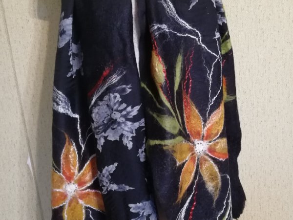 Veltas šalis "Rudens dvelksmas naktyje" - Scarves & shawls