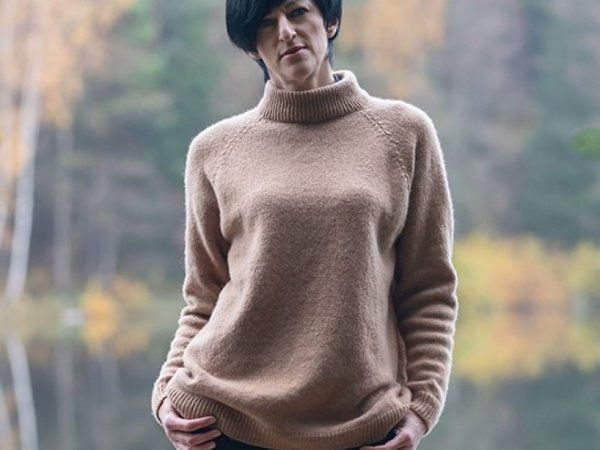 moteriškas megztinis "Camel" - Sweaters & jackets
