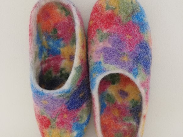 just flowers slippers 3