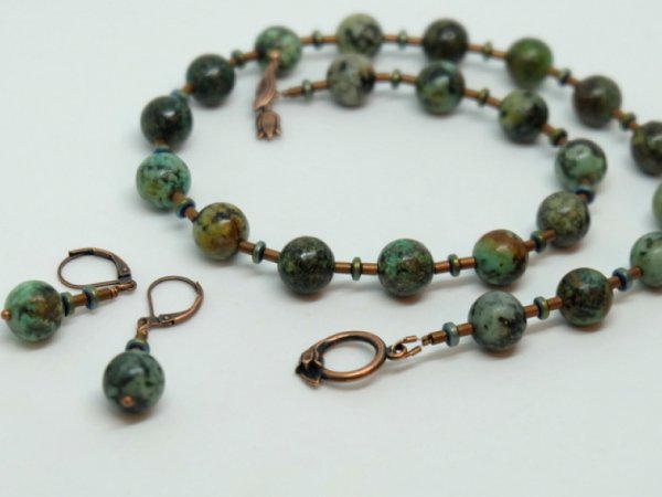 Set - natural African turquoise and hematite necklace and earrings ... - Kits