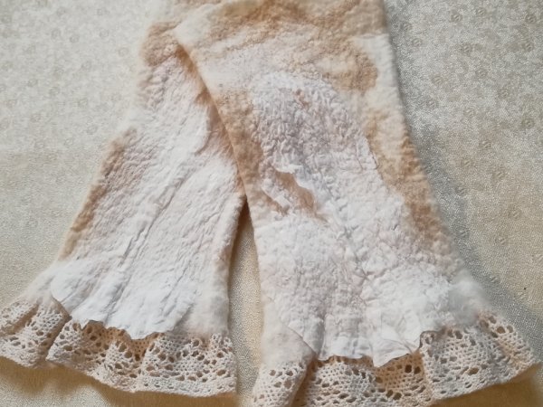 Veltos riešinės vintažinio stiliaus. - Wristlets