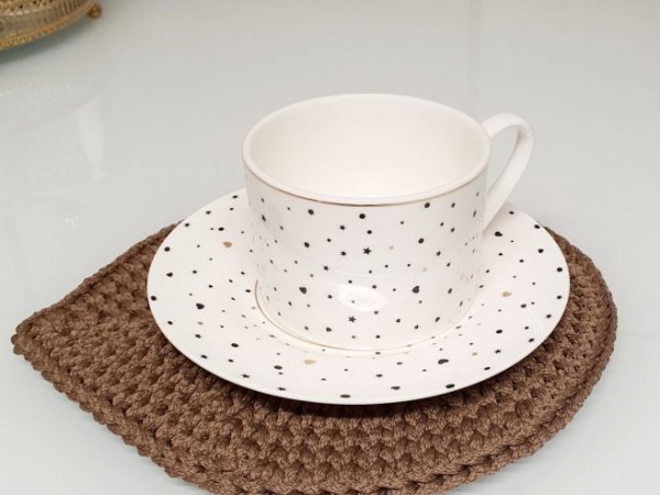 Nertas padėkliukas lapo forma - Tablecloths & napkins