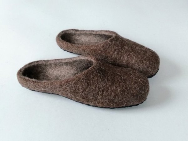 42 dydis veltinės tapkės - Shoes & slippers
