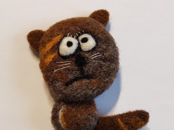velta sagė "Rainas katinukas" - Brooches